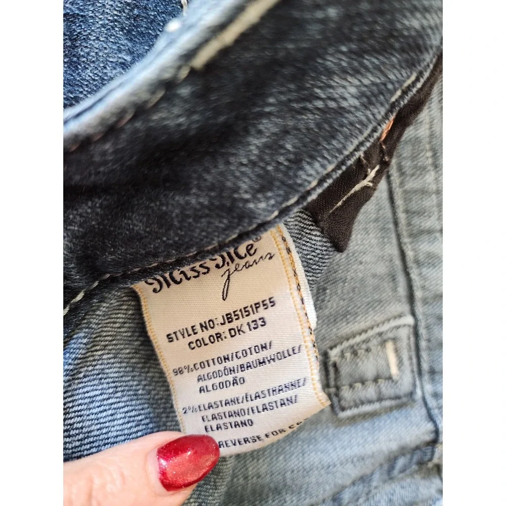 Miss Me Cut Off Bermuda Denim Shorts Blue Size 32 Thick Stitch
